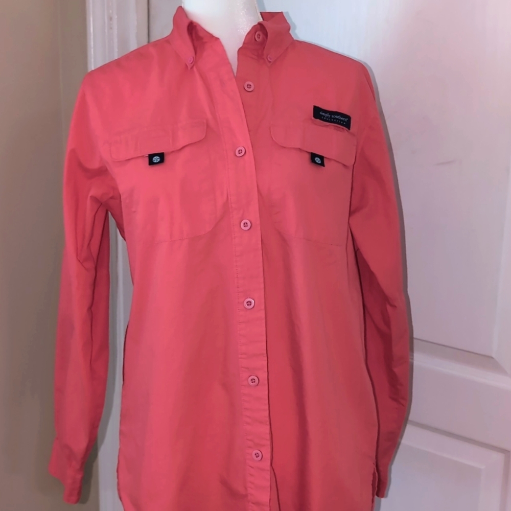 Simply Southern Deep Coral Pink Vented Back Outdoor Shirt. Size Medium